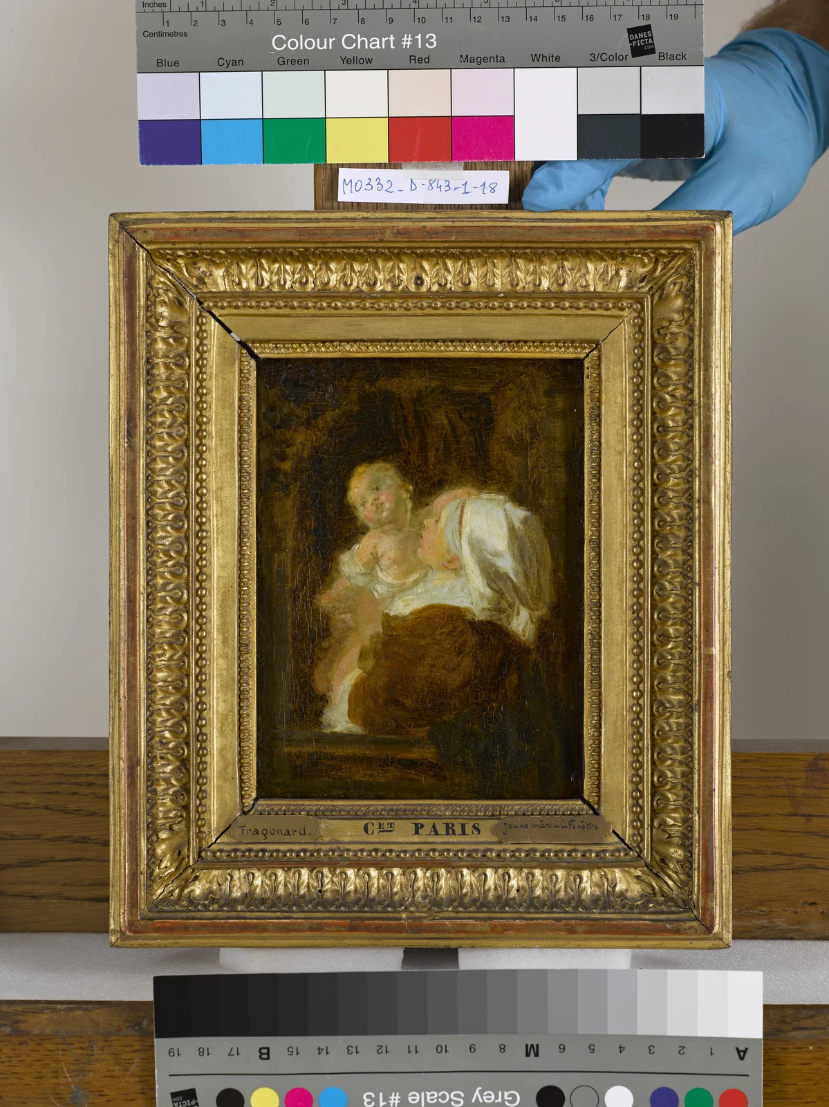 Jeune femme et enfant
